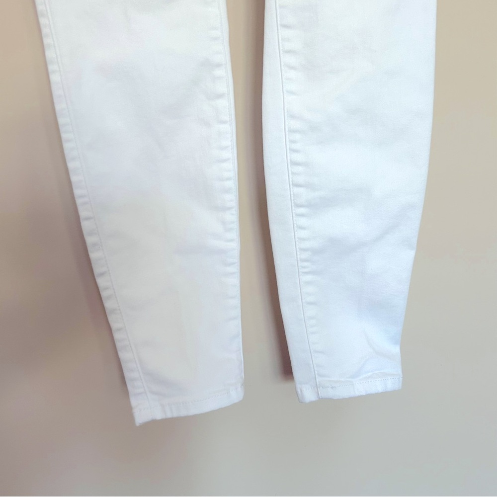 Torrid Feel The Fit 3-Button Women's White Super Soft Jeans Jegging - Picture 4 of 8